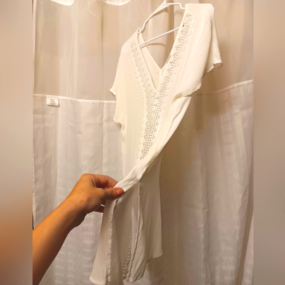 KONA SOL Embroidered & Embellished Beach Swim Cover-Up 🌺 - Picture 5 of 6